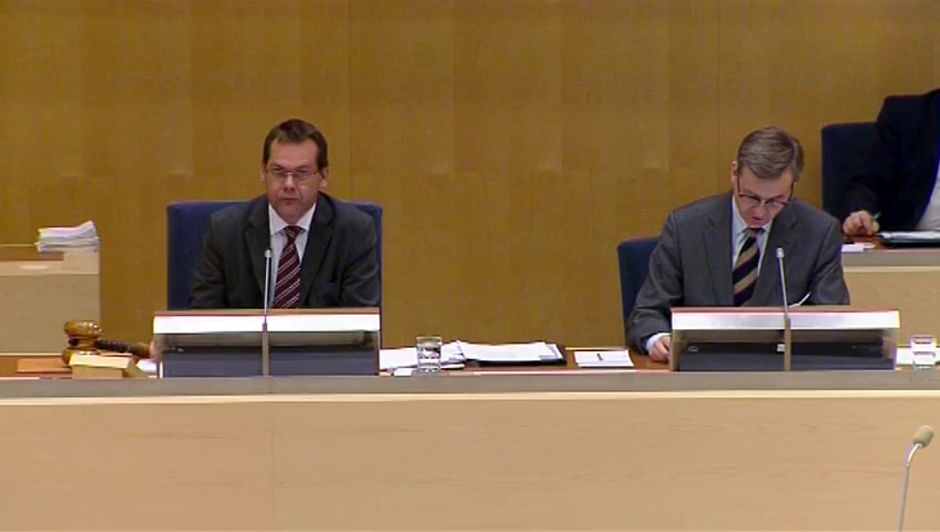 Stillbild från debatten i kammaren