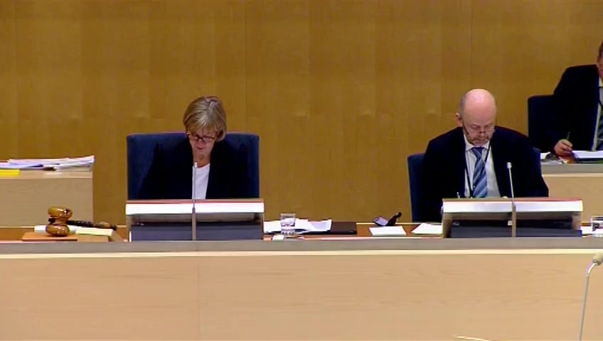 Stillbild från debatten i kammaren