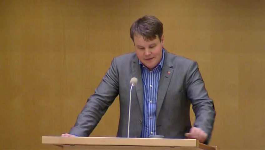 Stillbild från debatten i kammaren