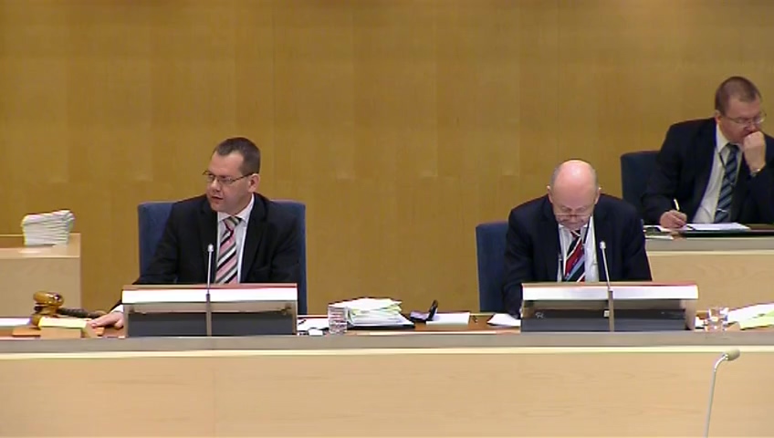 Stillbild från debatten i kammaren