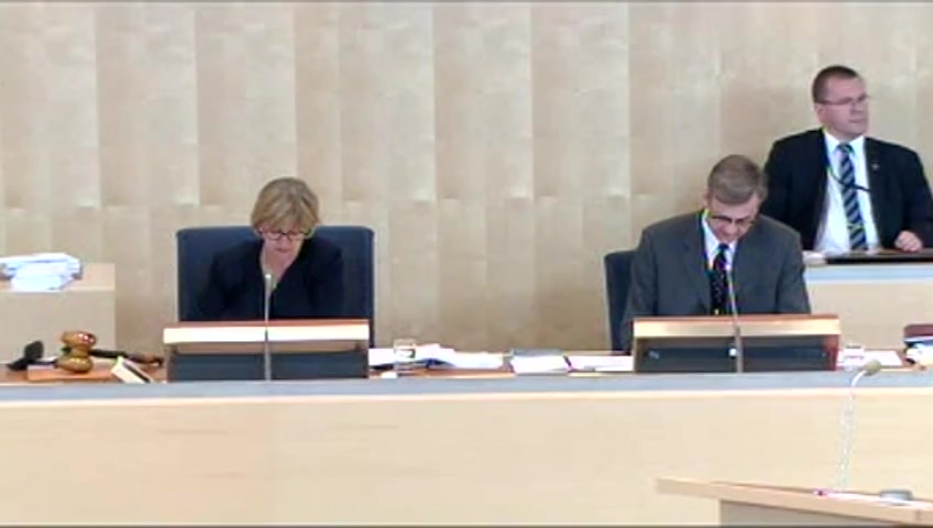 Stillbild från debatten i kammaren