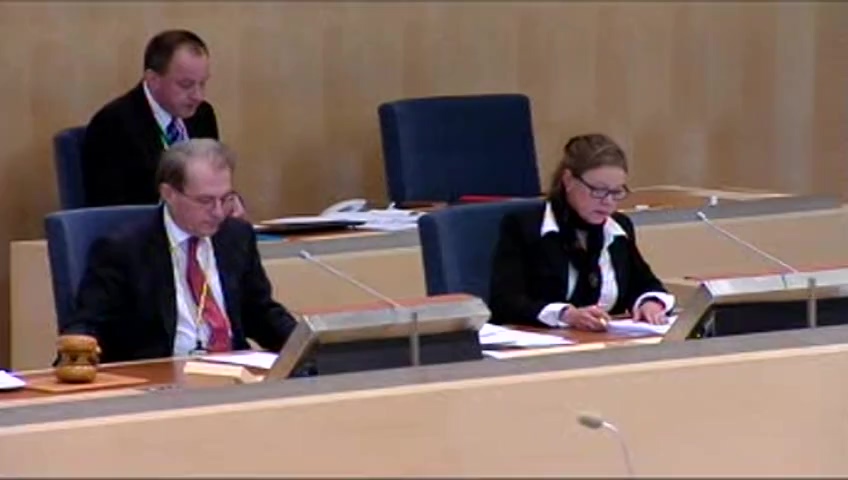 Stillbild från debatten i kammaren