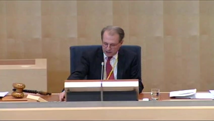 Stillbild från debatten i kammaren