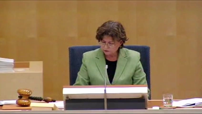 Stillbild från debatten i kammaren