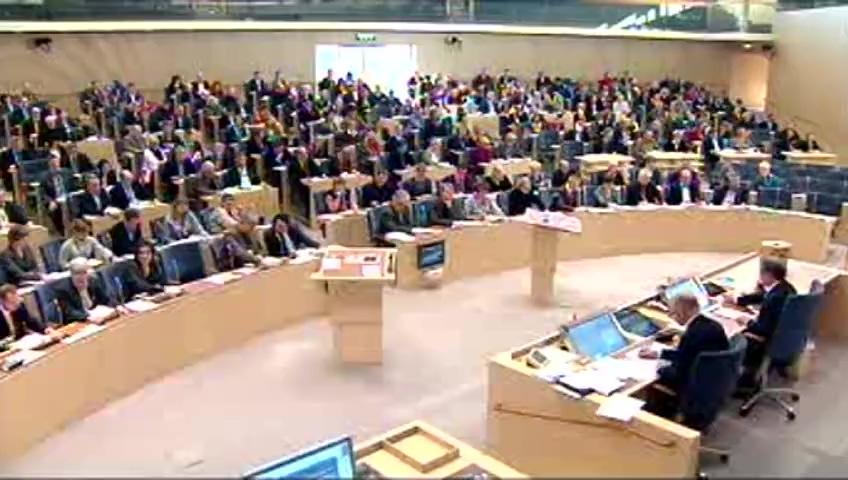 Stillbild från debatten i kammaren
