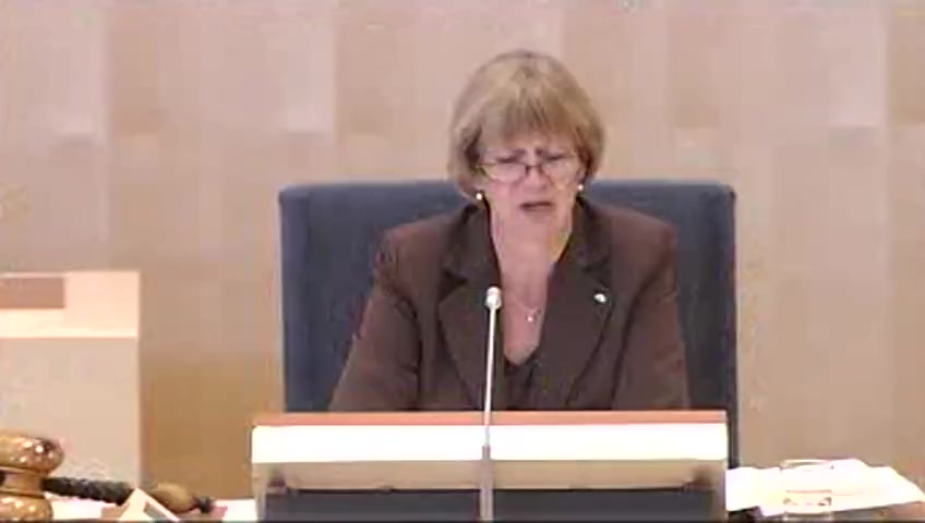 Stillbild från debatten i kammaren