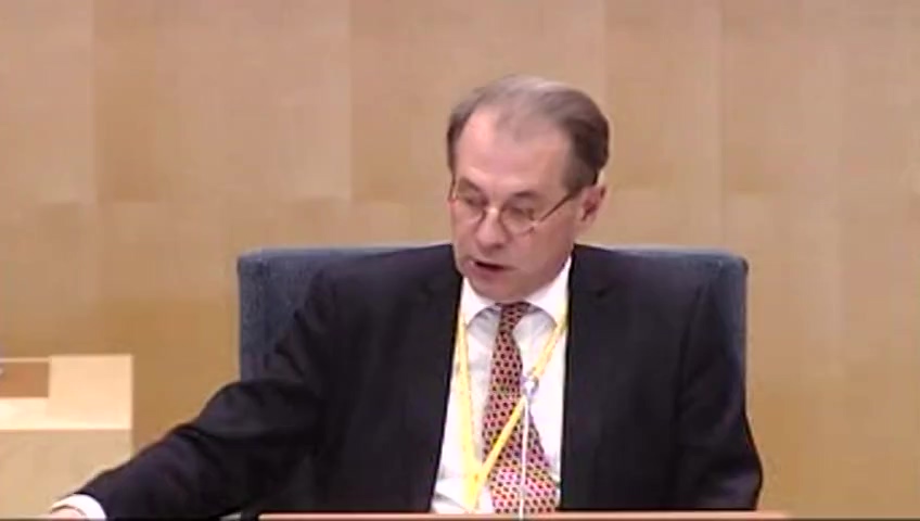 Stillbild från debatten i kammaren
