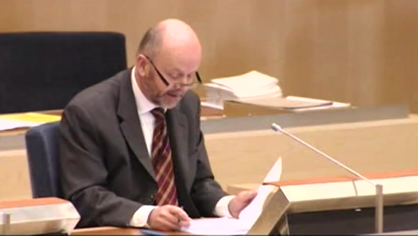 Stillbild från debatten i kammaren