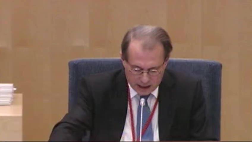 Stillbild från debatten i kammaren