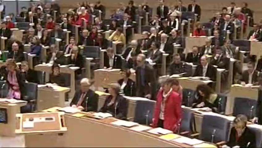 Stillbild från debatten i kammaren