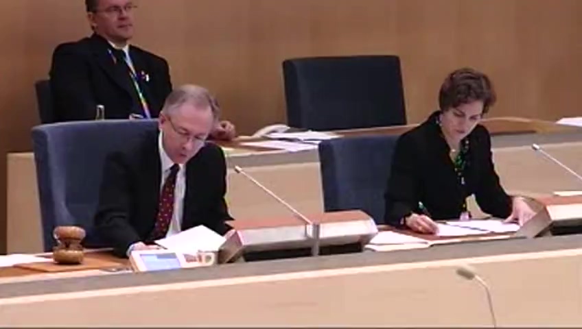 Stillbild från debatten i kammaren