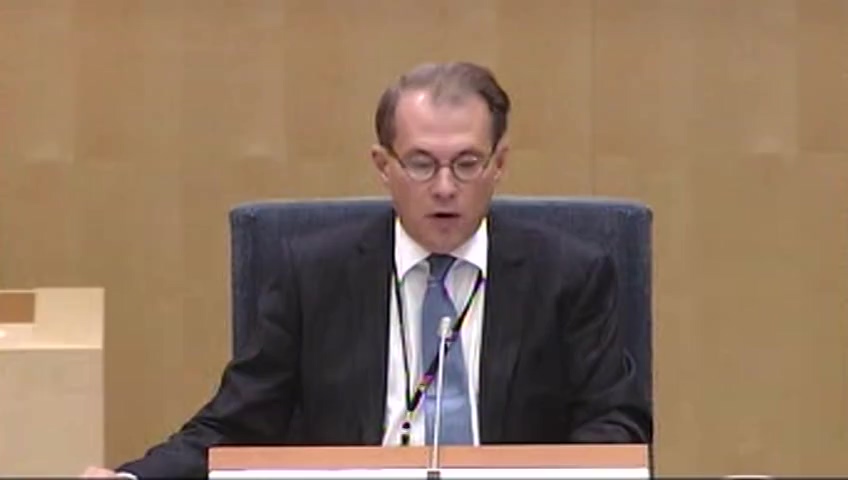 Stillbild från debatten i kammaren