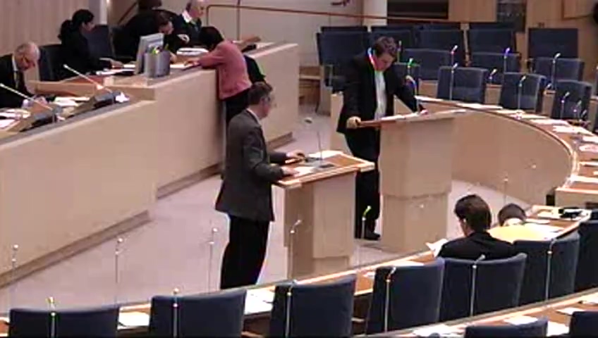 Stillbild från debatten i kammaren