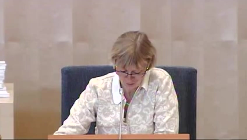 Stillbild från debatten i kammaren