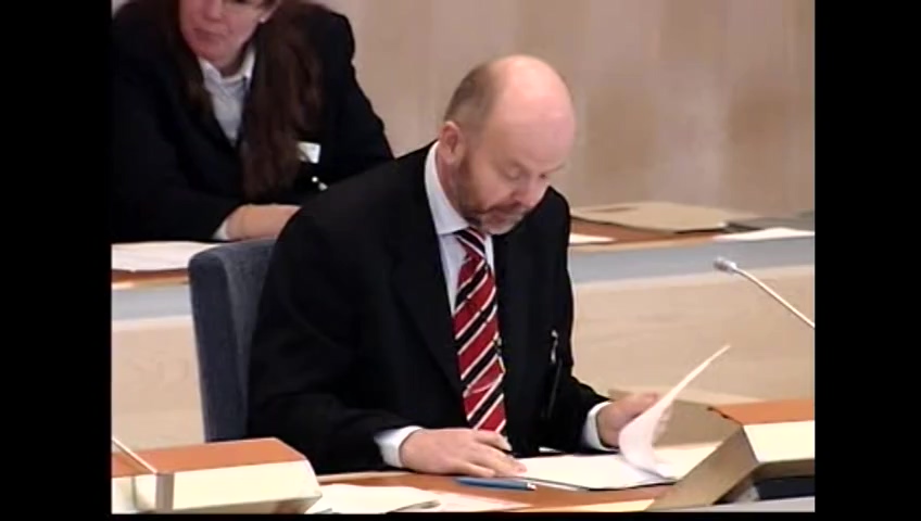 Stillbild från debatten i kammaren