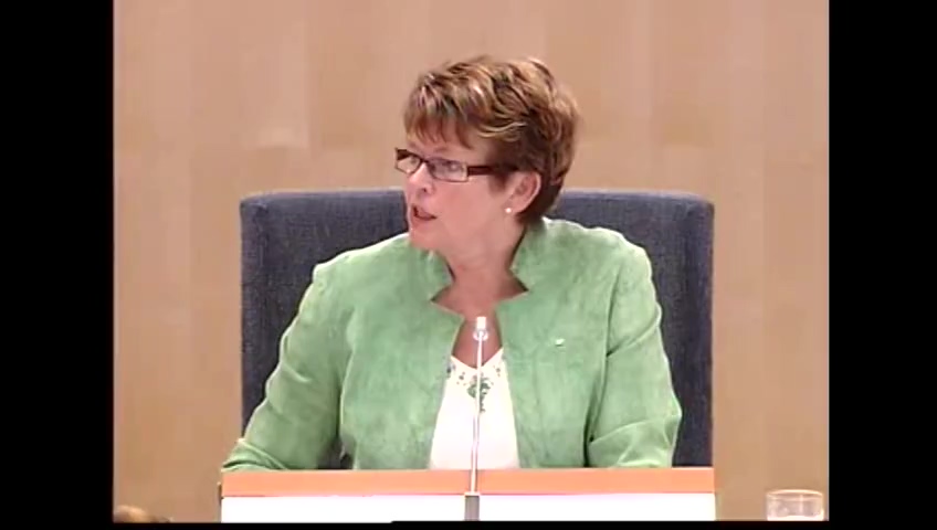 Stillbild från debatten i kammaren
