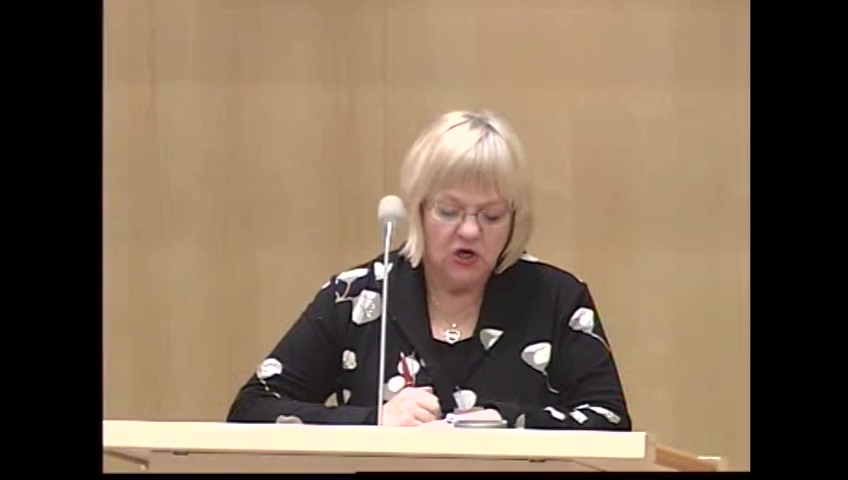 Stillbild från debatten i kammaren