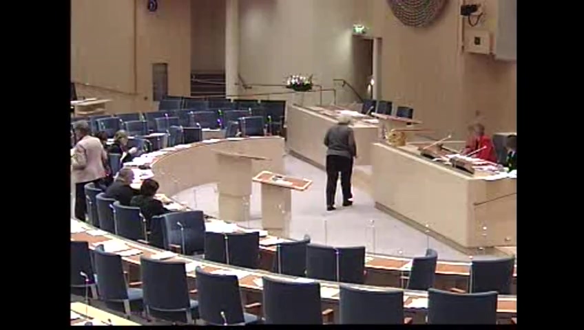 Stillbild från debatten i kammaren