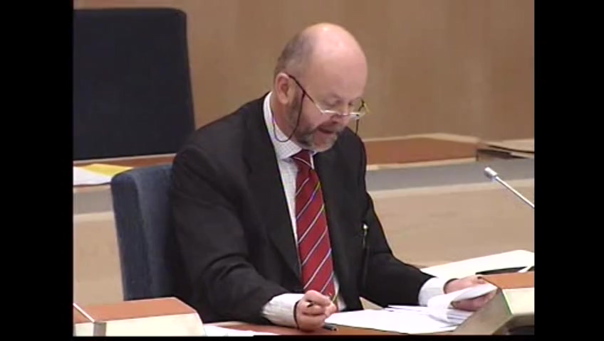 Stillbild från debatten i kammaren