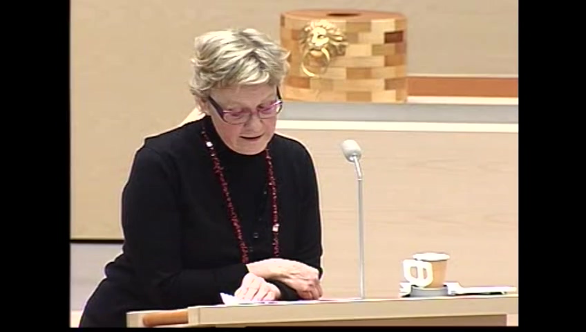 Stillbild från Interpellationsdebatt: Avstånd till brevlådan