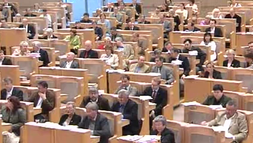 Stillbild från debatten i kammaren