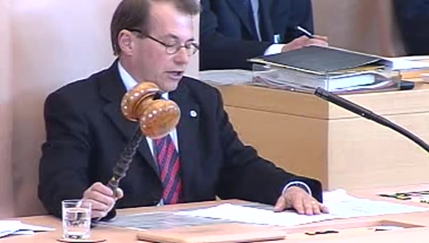 Stillbild från debatten i kammaren