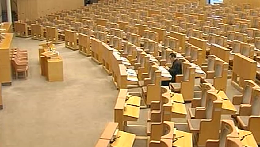 Stillbild från debatten i kammaren