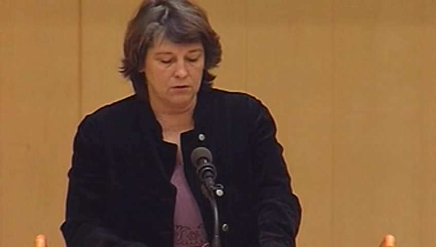 Stillbild från debatten i kammaren