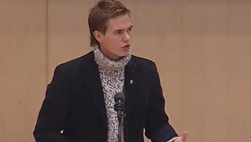 Stillbild från debatten i kammaren