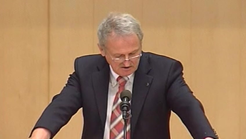 Stillbild från debatten i kammaren