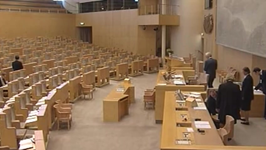 Stillbild från debatten i kammaren