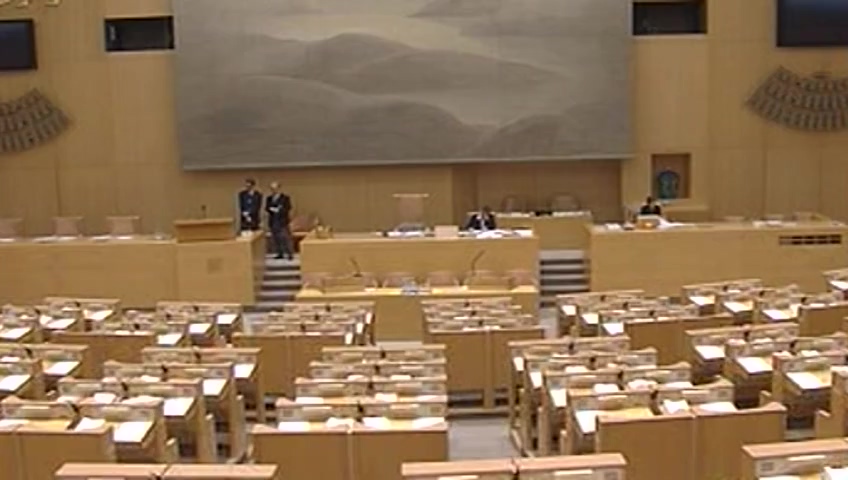 Stillbild från debatten i kammaren