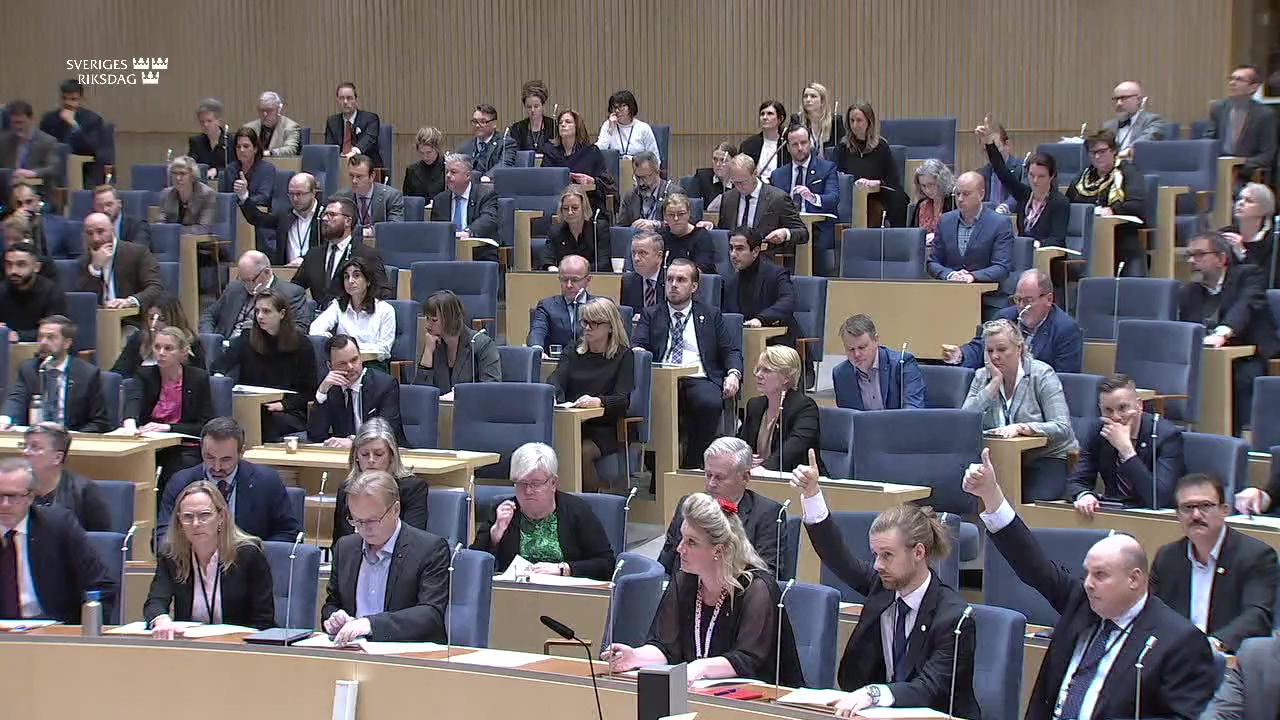 Stillbild från debatten i kammaren