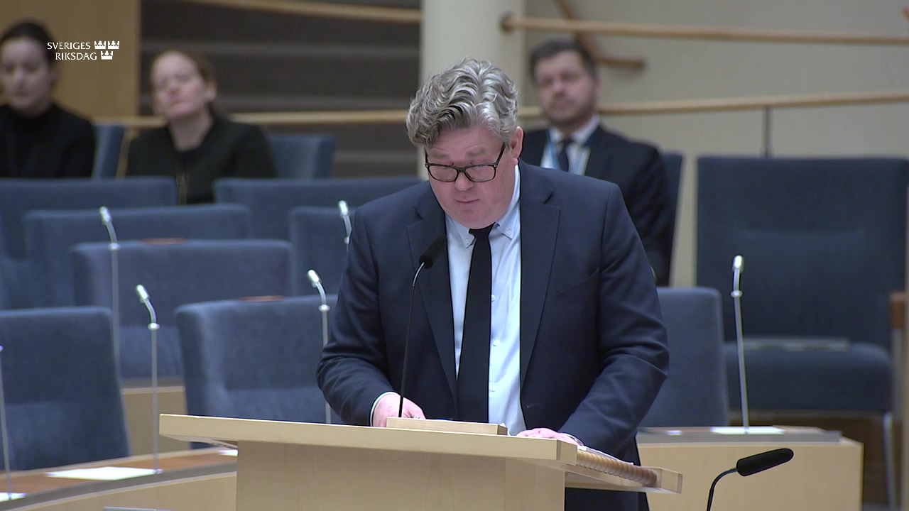 Stillbild från Interpellationsdebatt: Medarbetarnas villkor i kriminalvården 