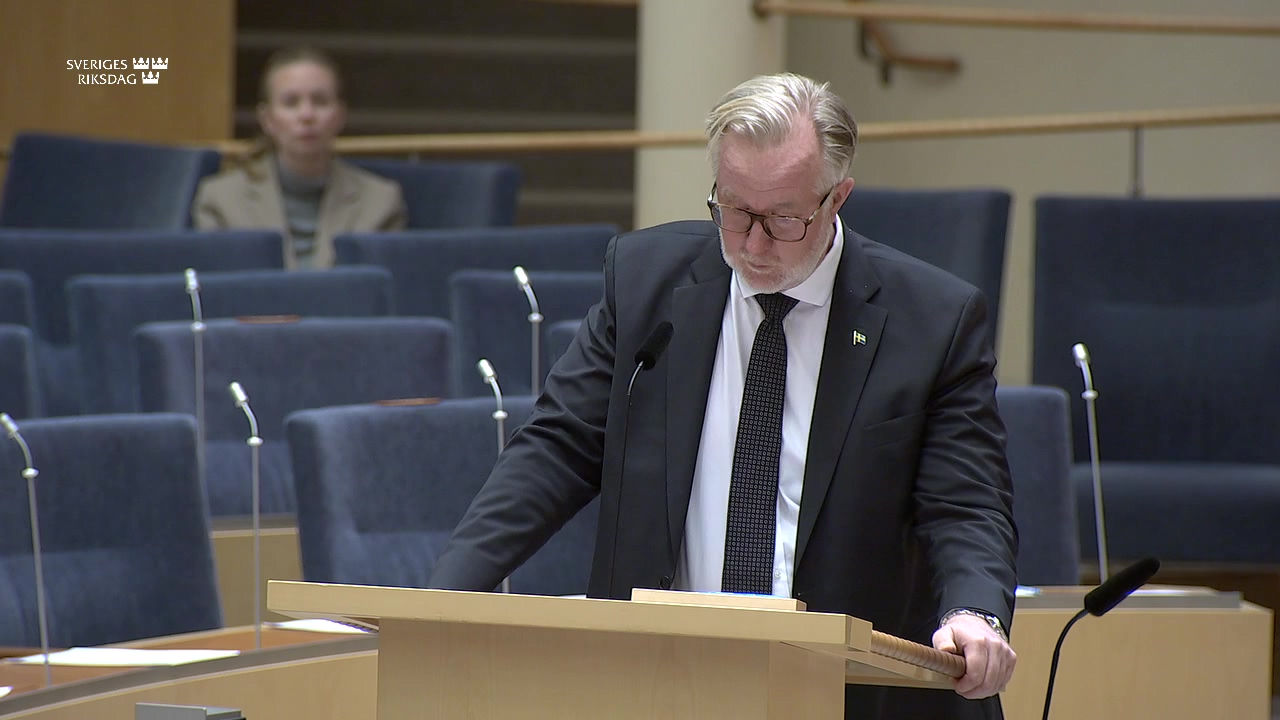 Stillbild från Interpellationsdebatt: Grön omställning och kompetensförsörjning