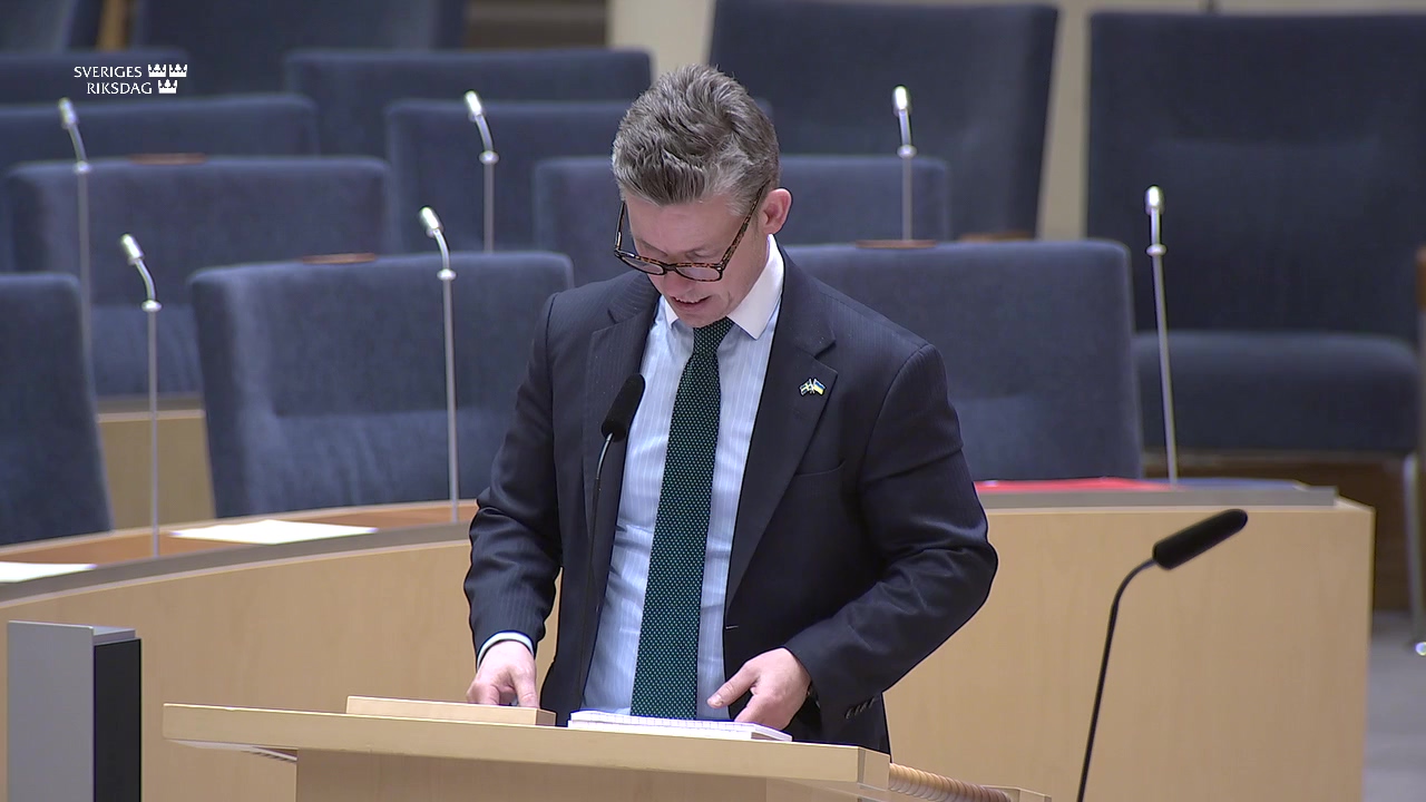 Stillbild från Interpellationsdebatt: Regemente i Kiruna