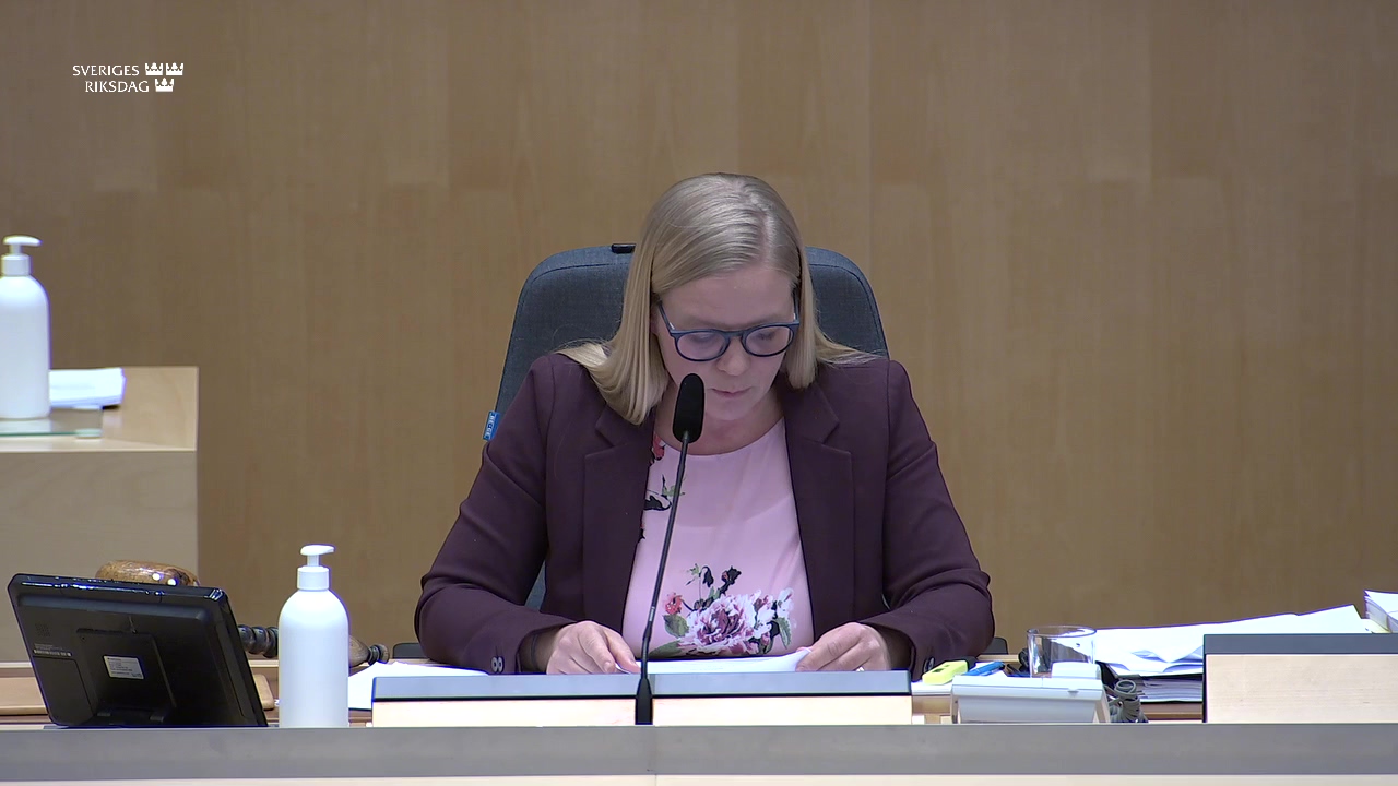 Stillbild från debatten i kammaren
