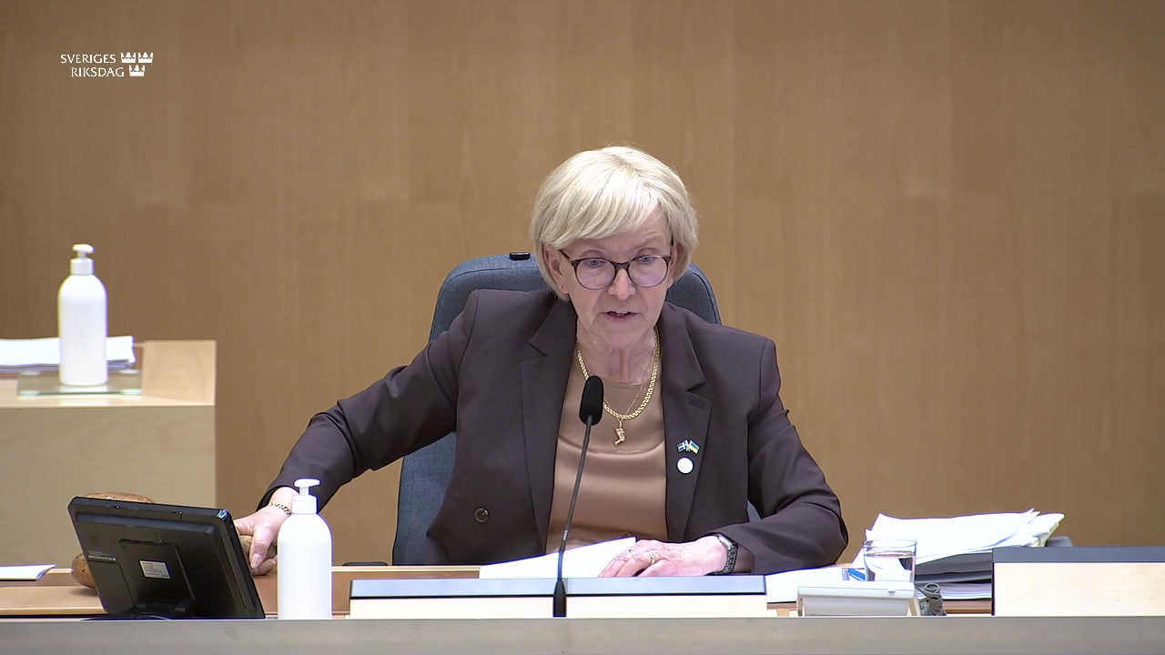 Stillbild från debatten i kammaren