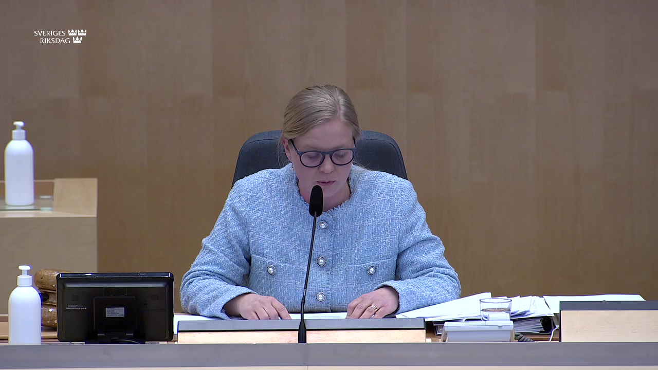 Stillbild från debatten i kammaren