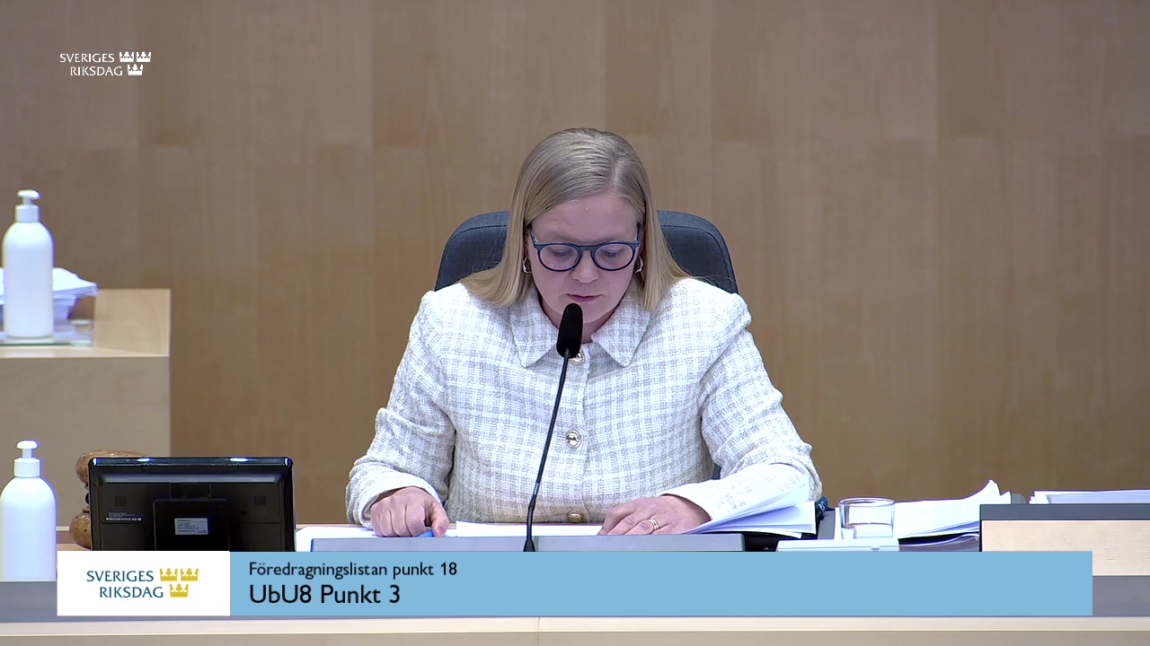 Stillbild från debatten i kammaren