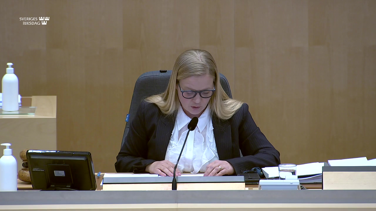 Stillbild från debatten i kammaren