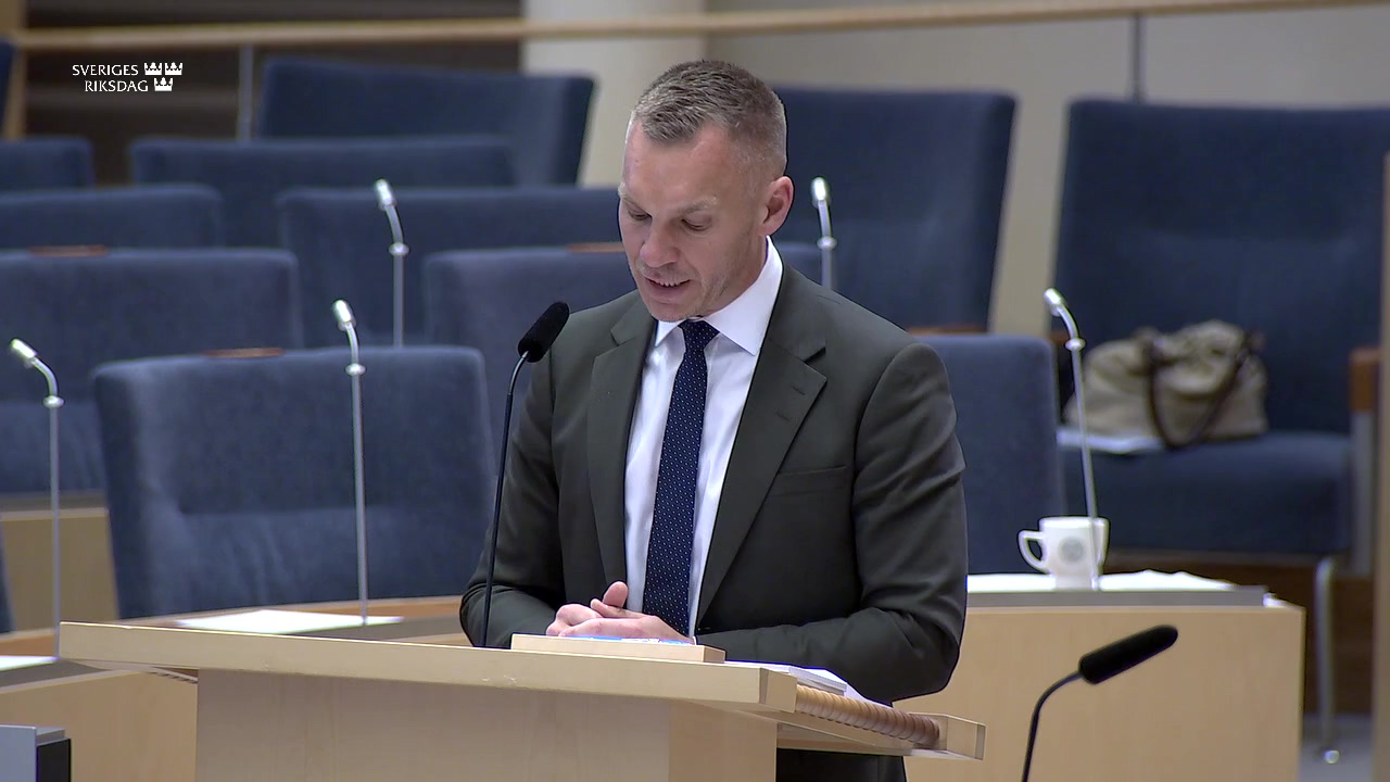 Stillbild från Interpellationsdebatt: Åtgärder för att stärka kommunernas ekonomi