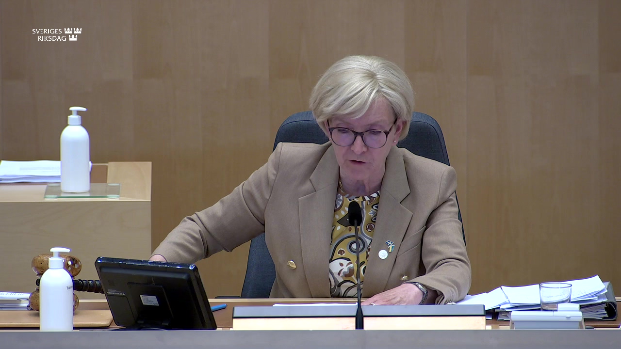 Stillbild från debatten i kammaren