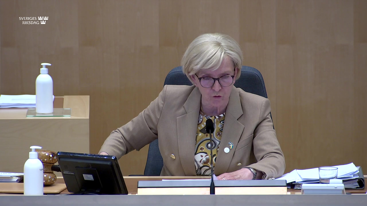 Stillbild från debatten i kammaren
