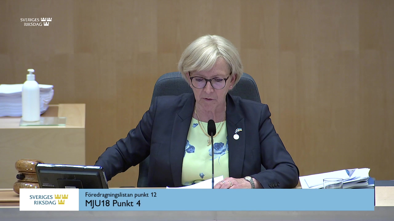 Stillbild från debatten i kammaren