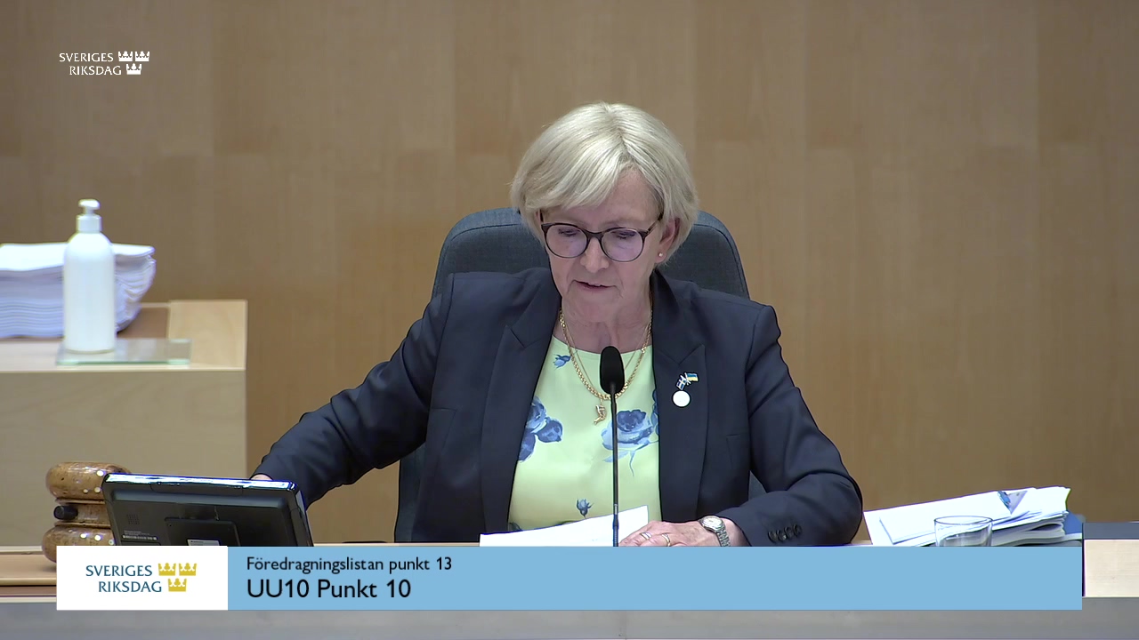 Stillbild från debatten i kammaren