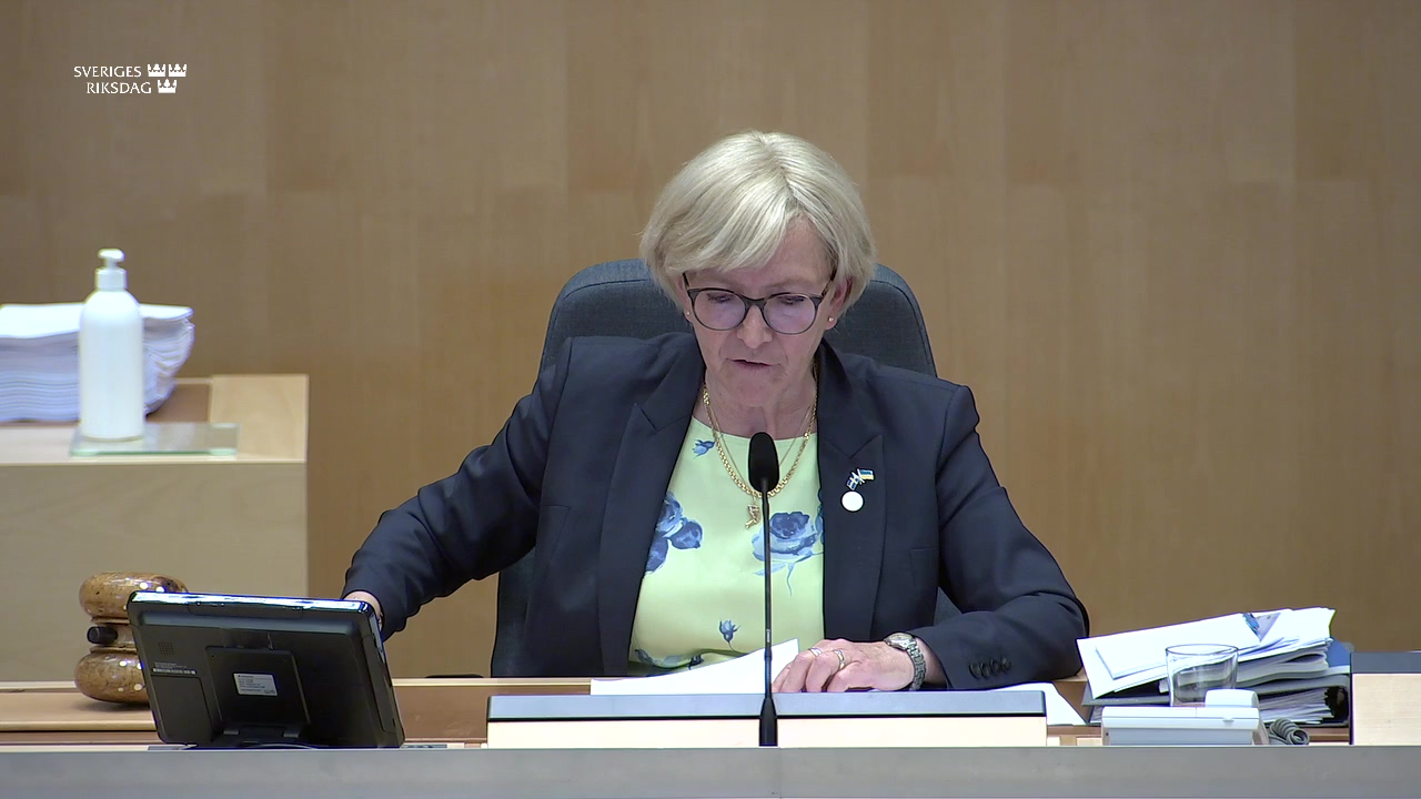 Stillbild från debatten i kammaren