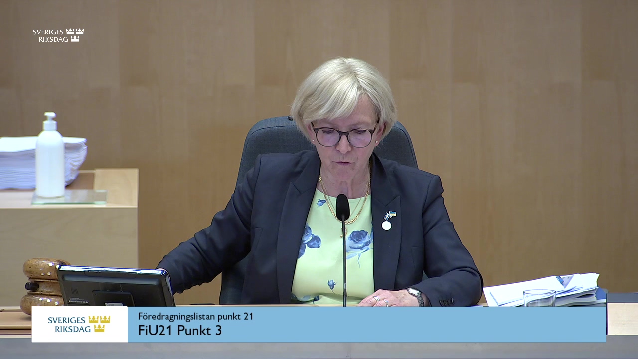 Stillbild från debatten i kammaren