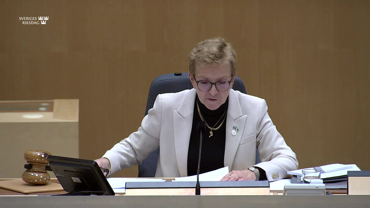 Stillbild från debatten i kammaren