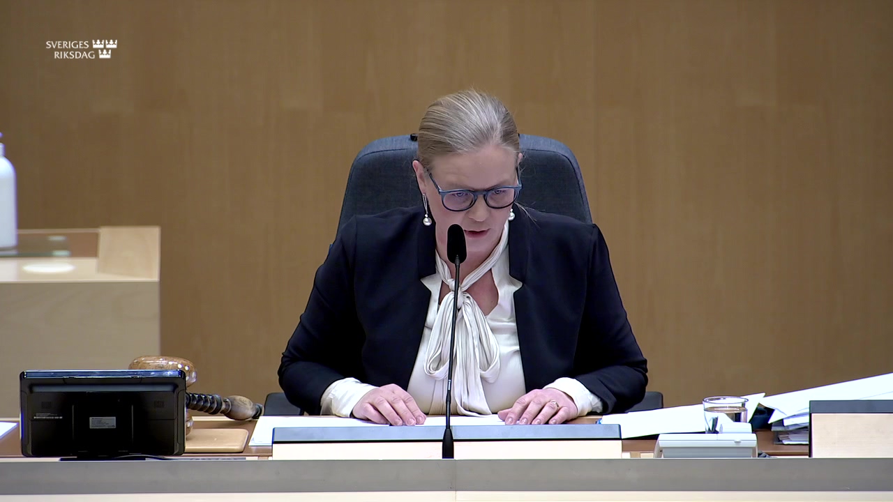 Stillbild från debatten i kammaren